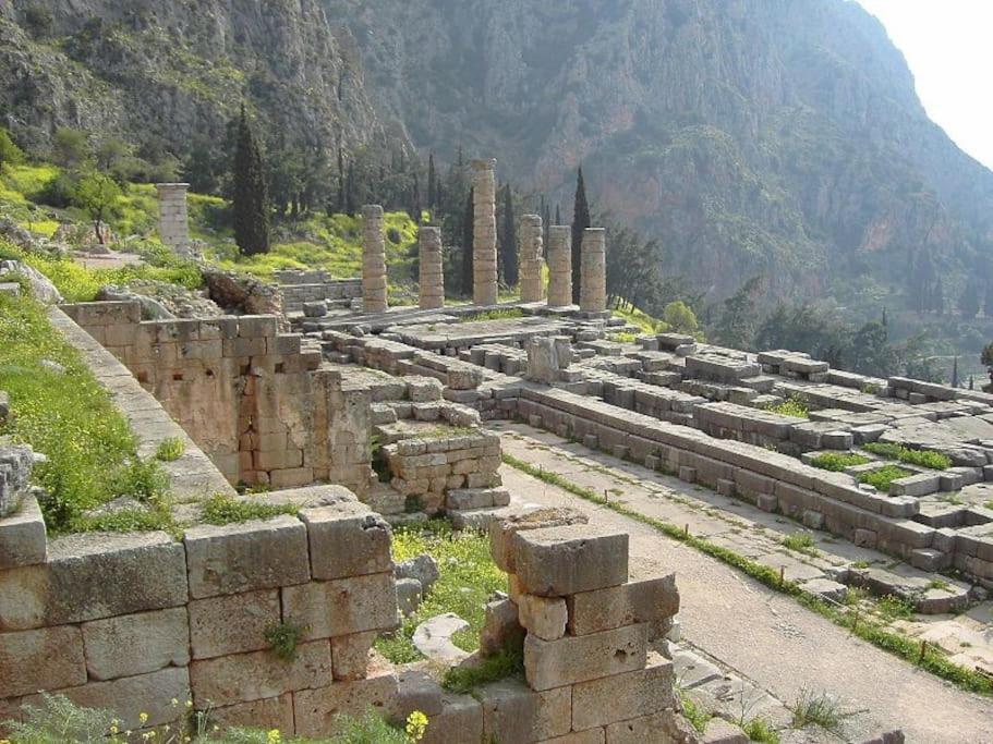 House In Delphi Villa Екстериор снимка