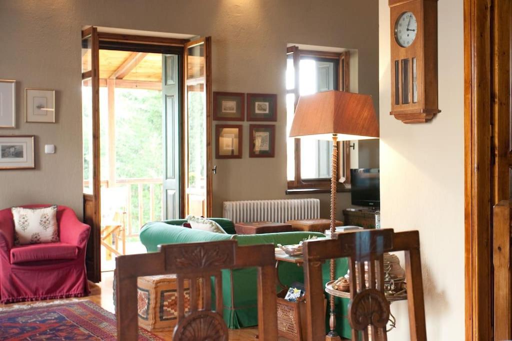 House In Delphi Villa Екстериор снимка