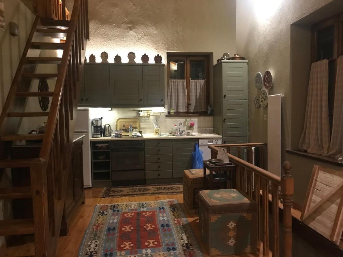 House In Delphi Villa Екстериор снимка